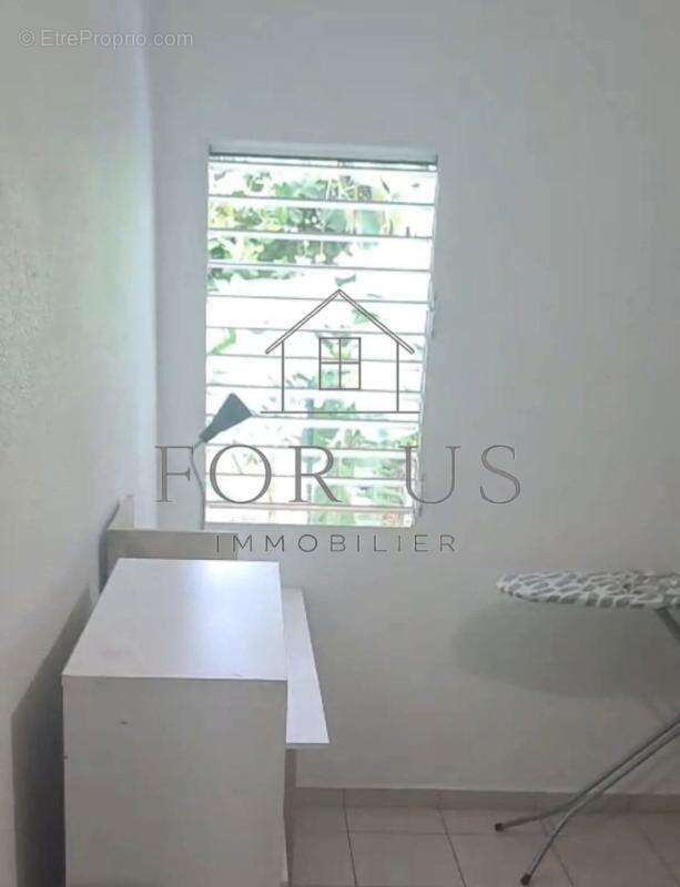 A vendre - appartement 53,75 m² lamentin 97129 - photo 8