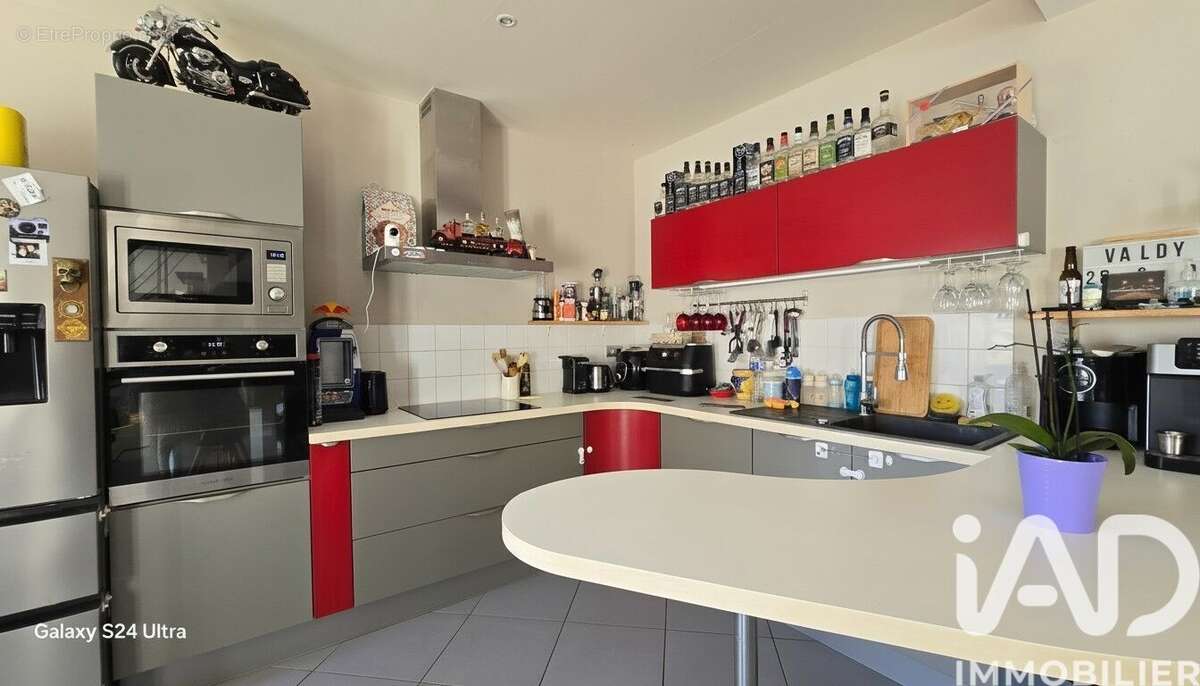 Photo 3 - Maison à SAINT-GEORGES-DE-POISIEUX