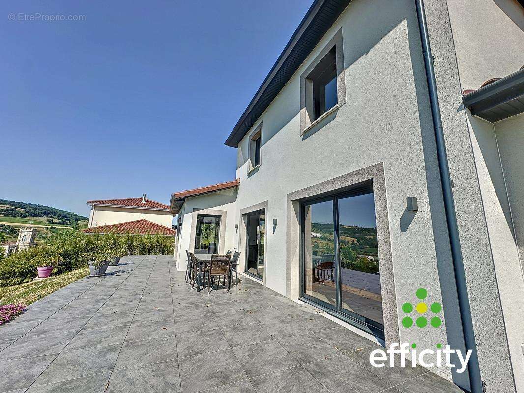 Maison à SAINTE-CATHERINE