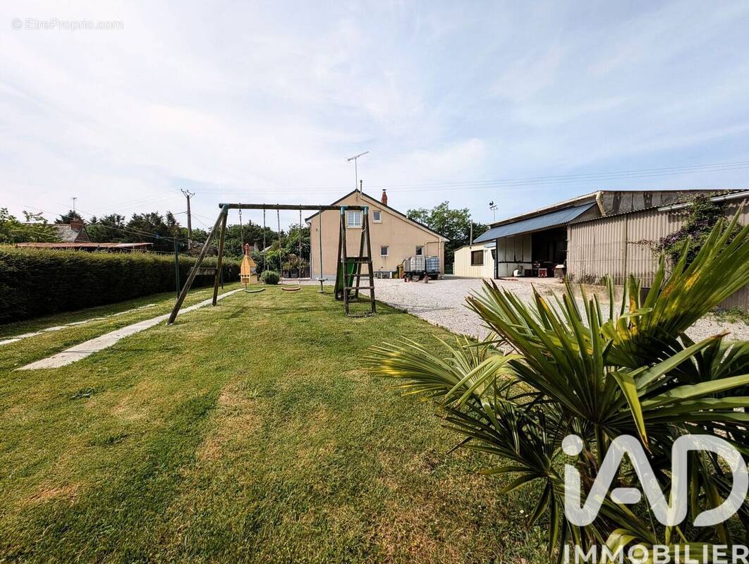 Photo 1 - Maison à ERCE-EN-LAMEE