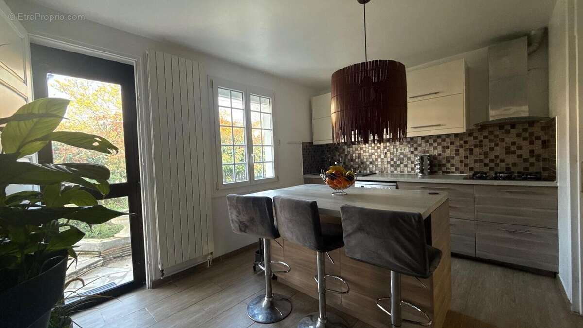 Photo 8 - Maison à LONGJUMEAU