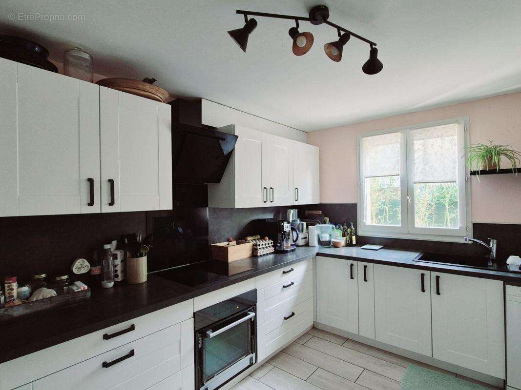 Maison 118 m² à Le Grau-Du-Roi  - photo 3