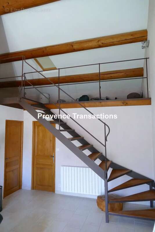 Très belle maison avec grandes dépendances - photo 10