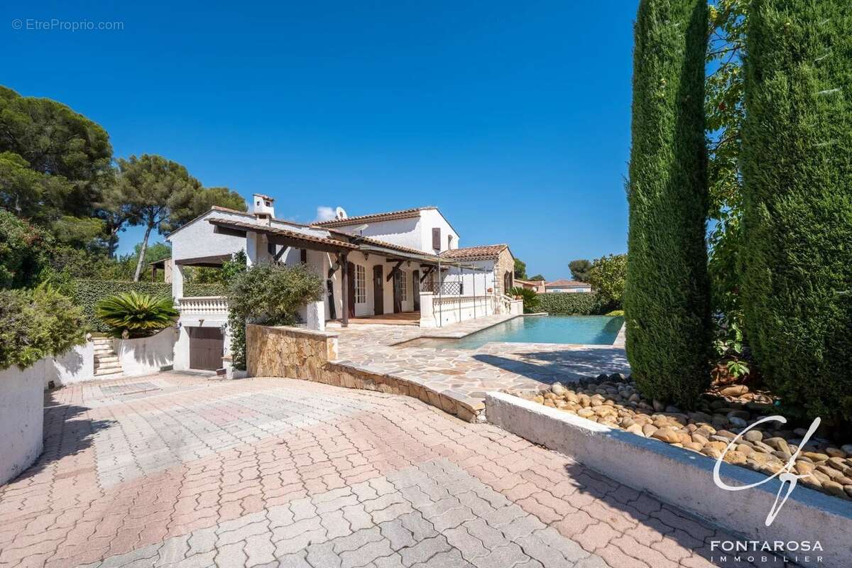 Villa saint raphael - les plaines - photo 3