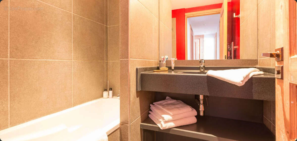 Appartement à LES ALLUES