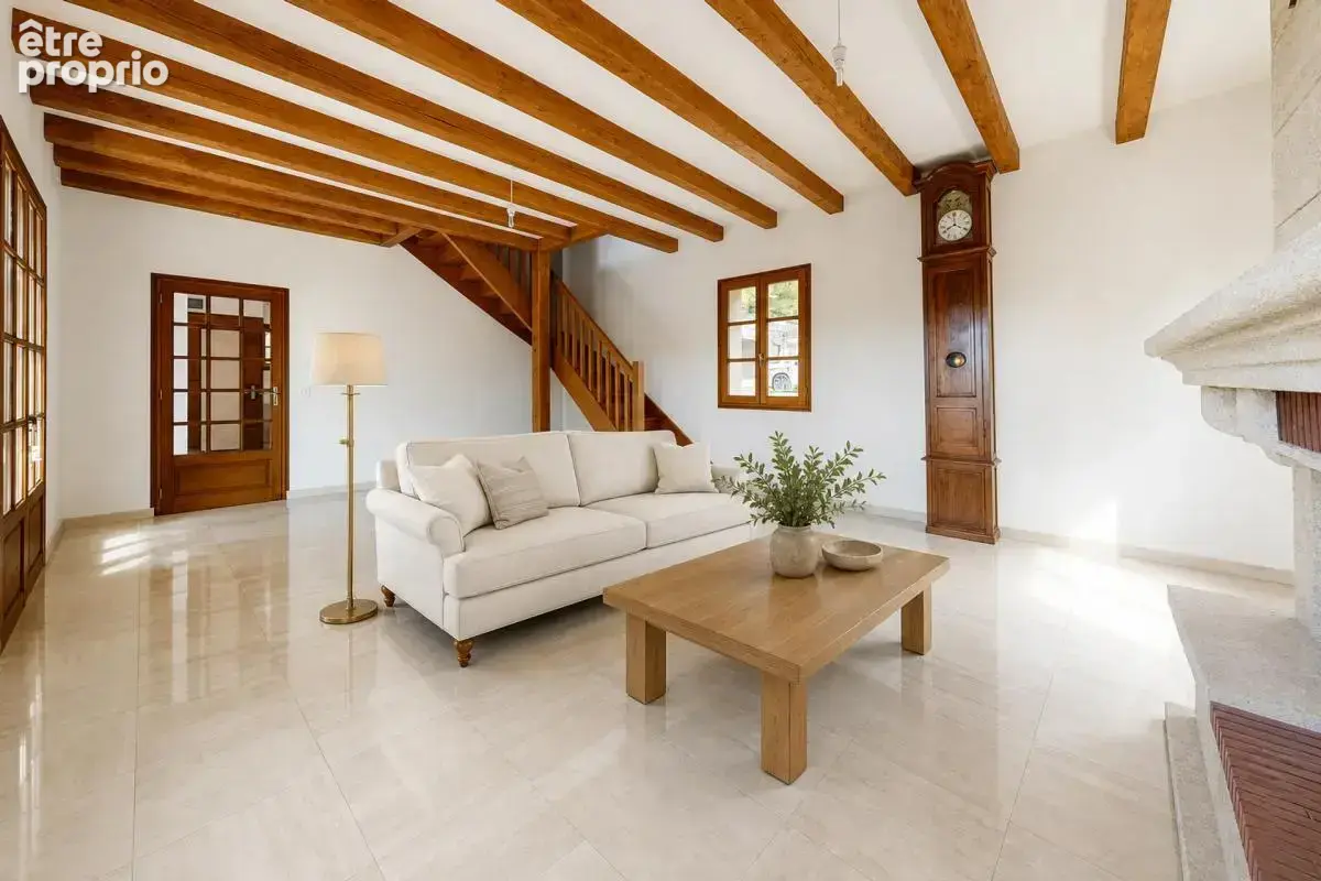 Maison spacieuse et rénovée de 291m² à Souillac - photo 5
