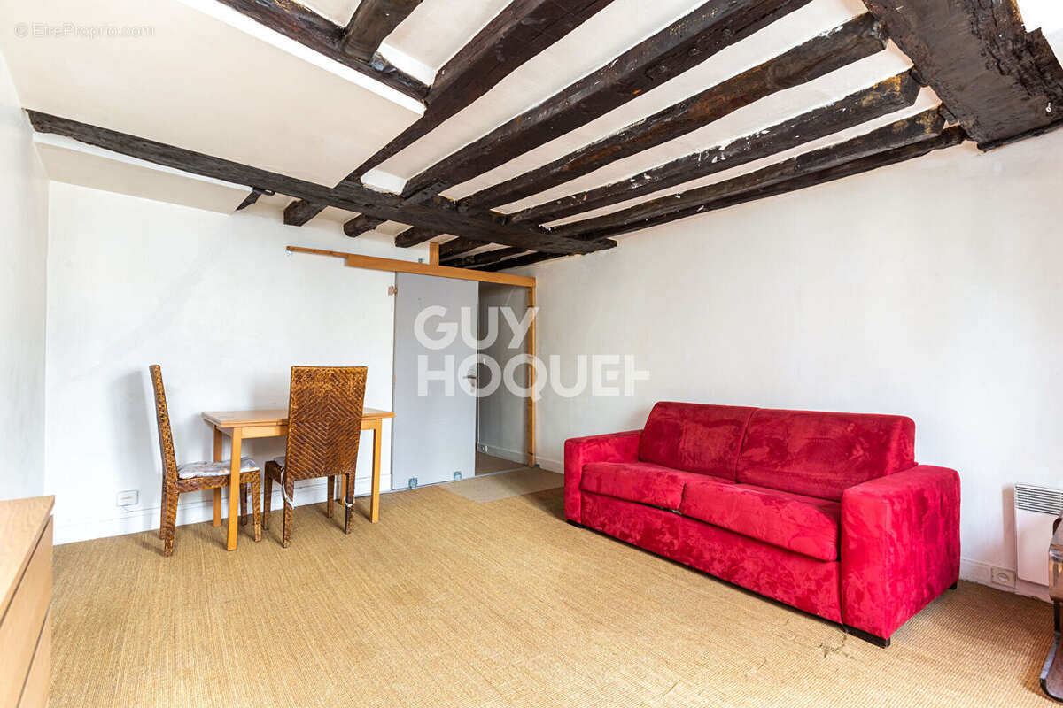 Appartement à PARIS-4E