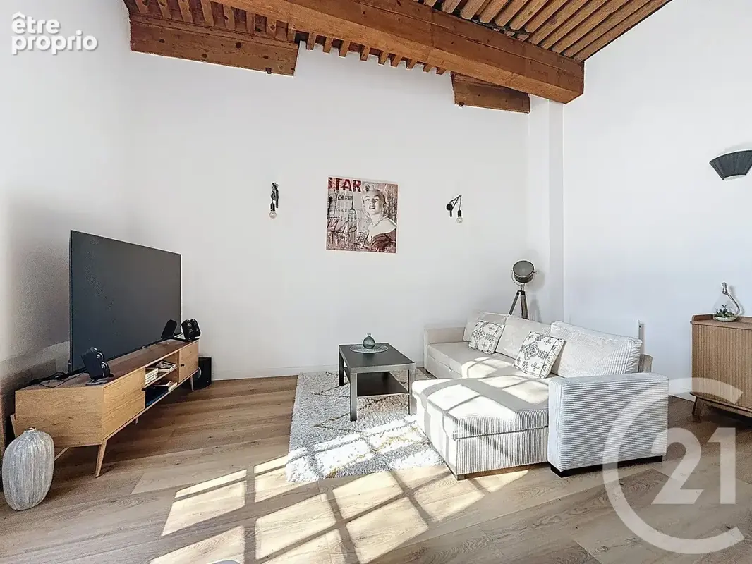 Appartement 4 pièces 67 m² à vendre à Tarascon (13150) - photo 2