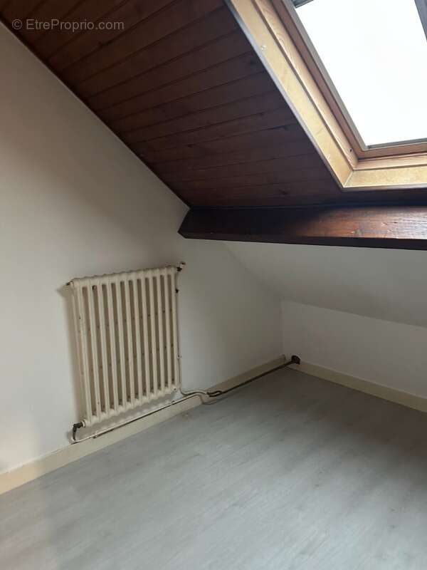 Maison à SAINT-CYR-SUR-LOIRE