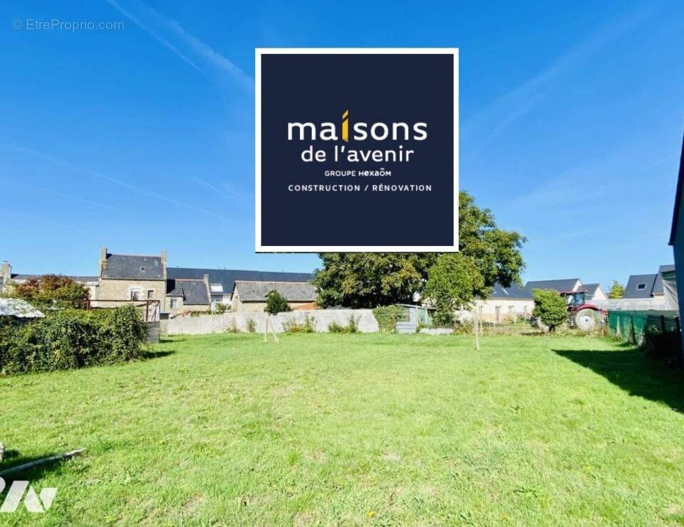 Terrain à SAINT-COULOMB