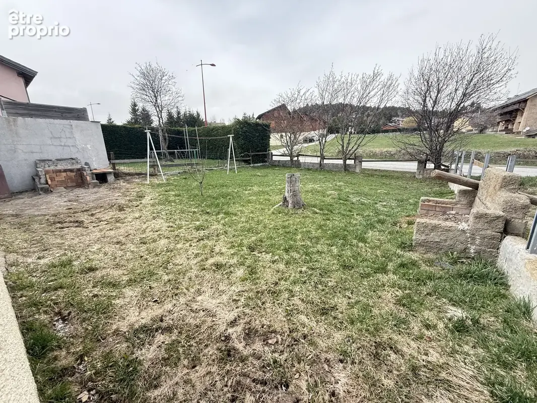 Maison de plain pied avec jardin et garage - photo 12