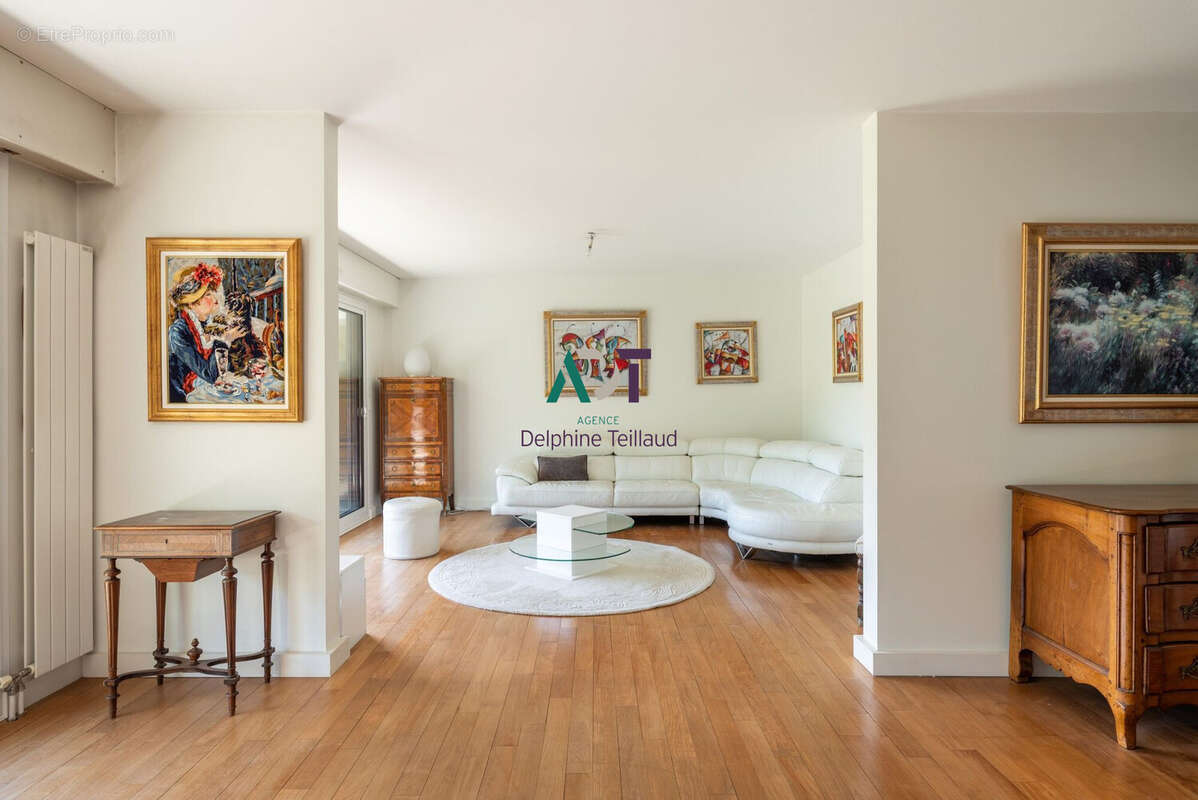 Appartement à SAINT-EGREVE
