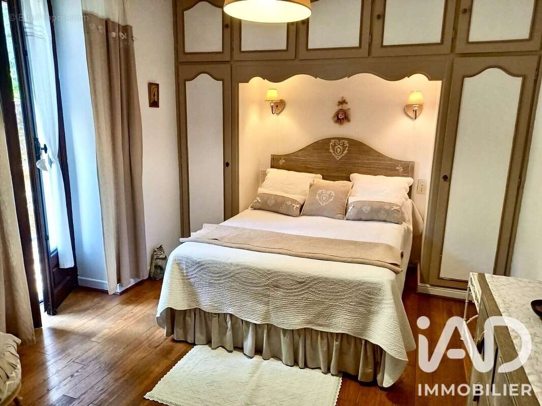 Maison 120 m² à Soturac  - photo 6