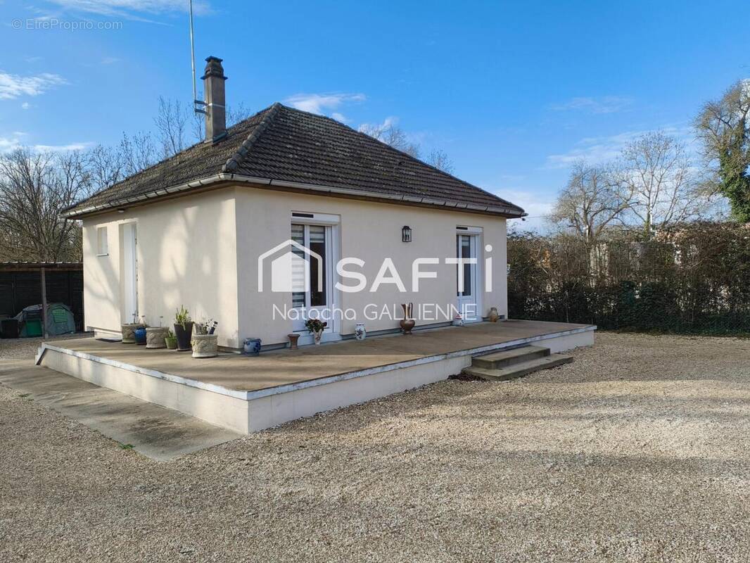 Photo 1 - Maison à SAINT-AMAND-EN-PUISAYE