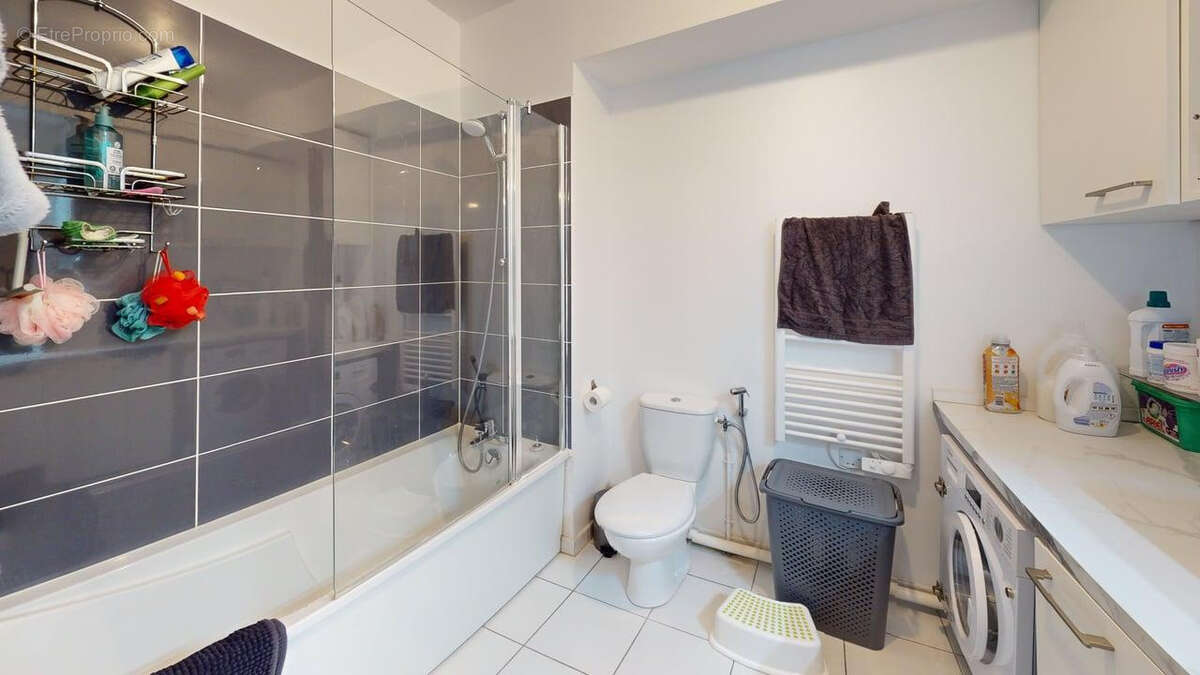 Appartement à CHALIFERT