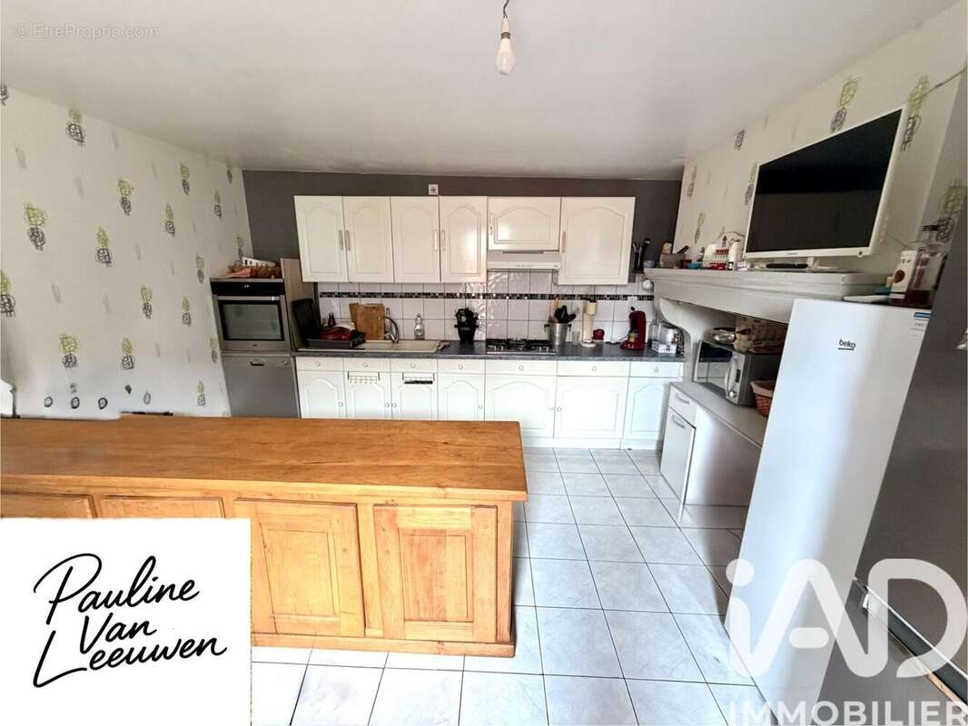 Maison 140 m² à Jully-Sur-Sarce  - photo 4