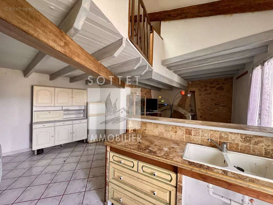 Appartement à BOLLENE