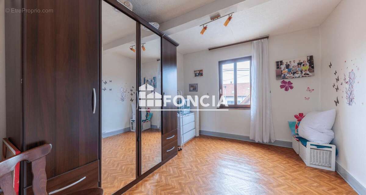 Propriété rare - Plus de 180 m² sur 26 Ares - photo 11