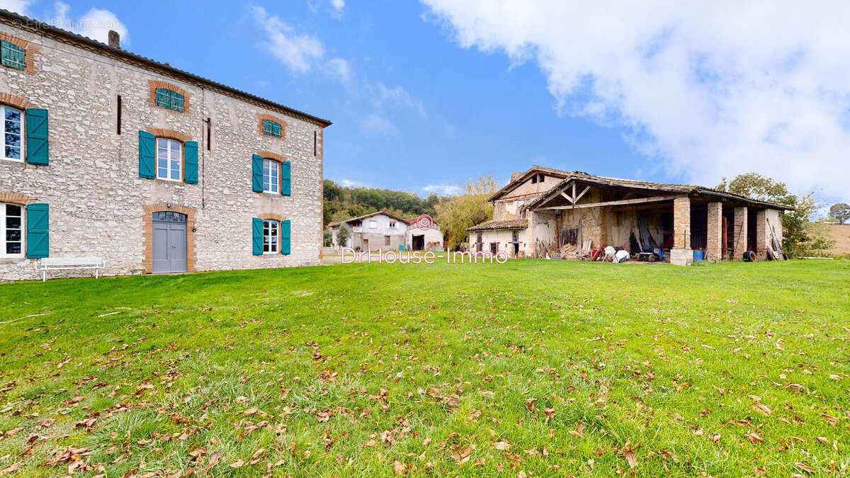 Maison à SAINT-GAUZENS