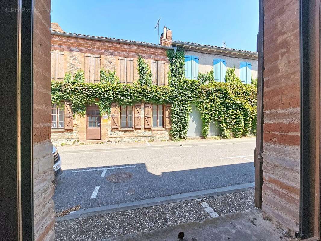 Maison 210 m² à Bourg-Saint-Bernard  - photo 9
