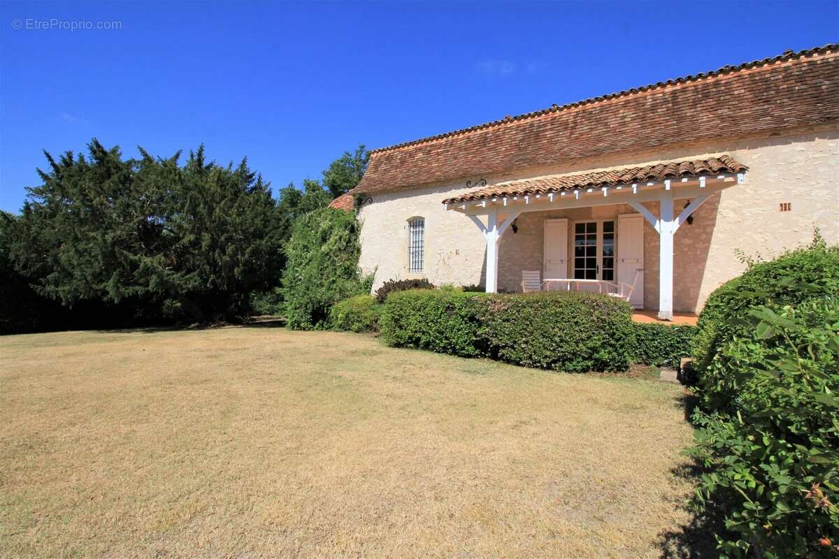 Maison à MONFLANQUIN