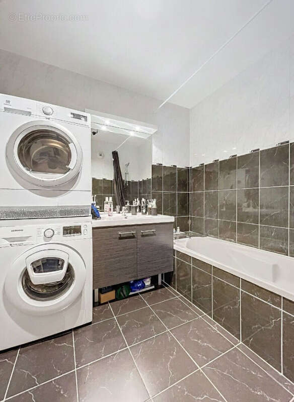 Appartement à SEYNOD