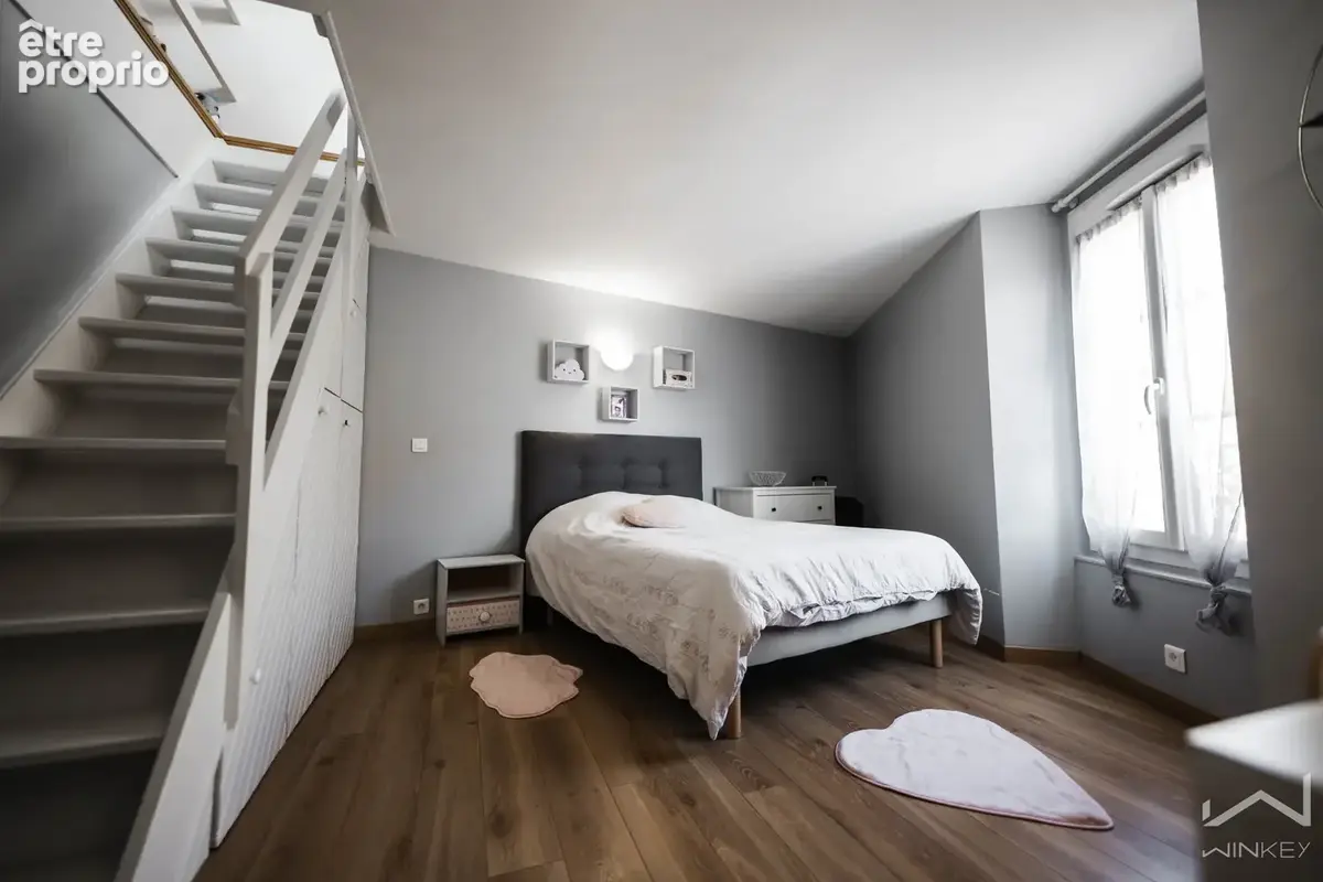 Maison de ville familiale avec dépendance aménagée, grand jardin et fort potentiel (terrain de 809m2) - photo 19