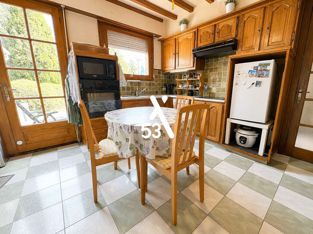 Maison 171 m² à Arques  - photo 4