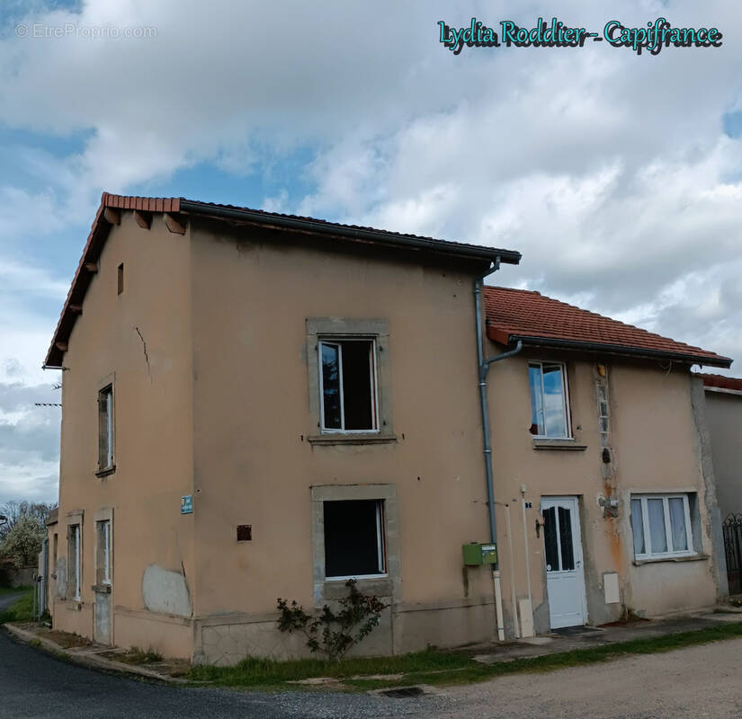 Maison à PUY-GUILLAUME