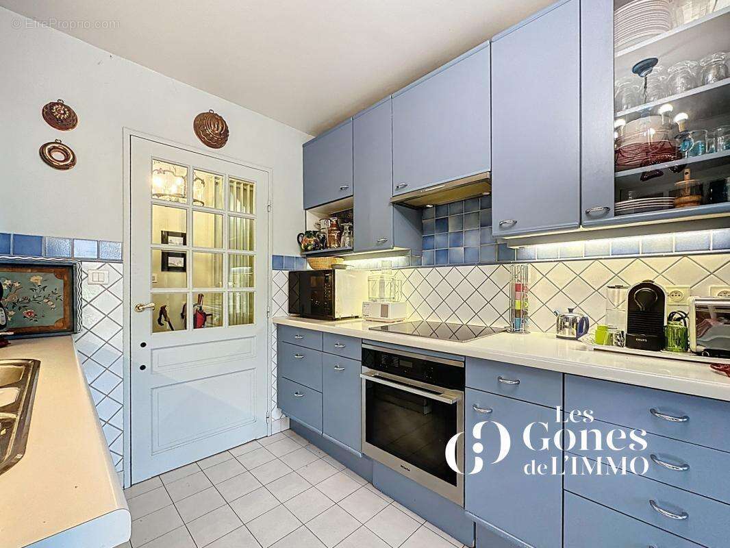 Appartement à CRAPONNE