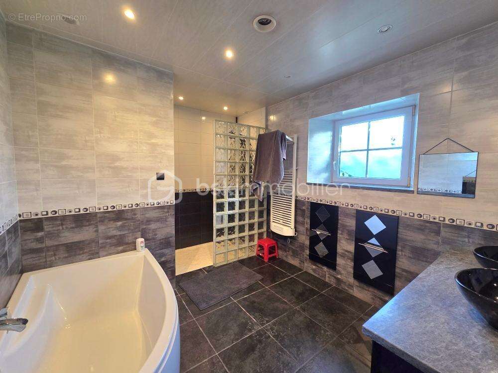 Maison 188m2 7 pièces - photo 8
