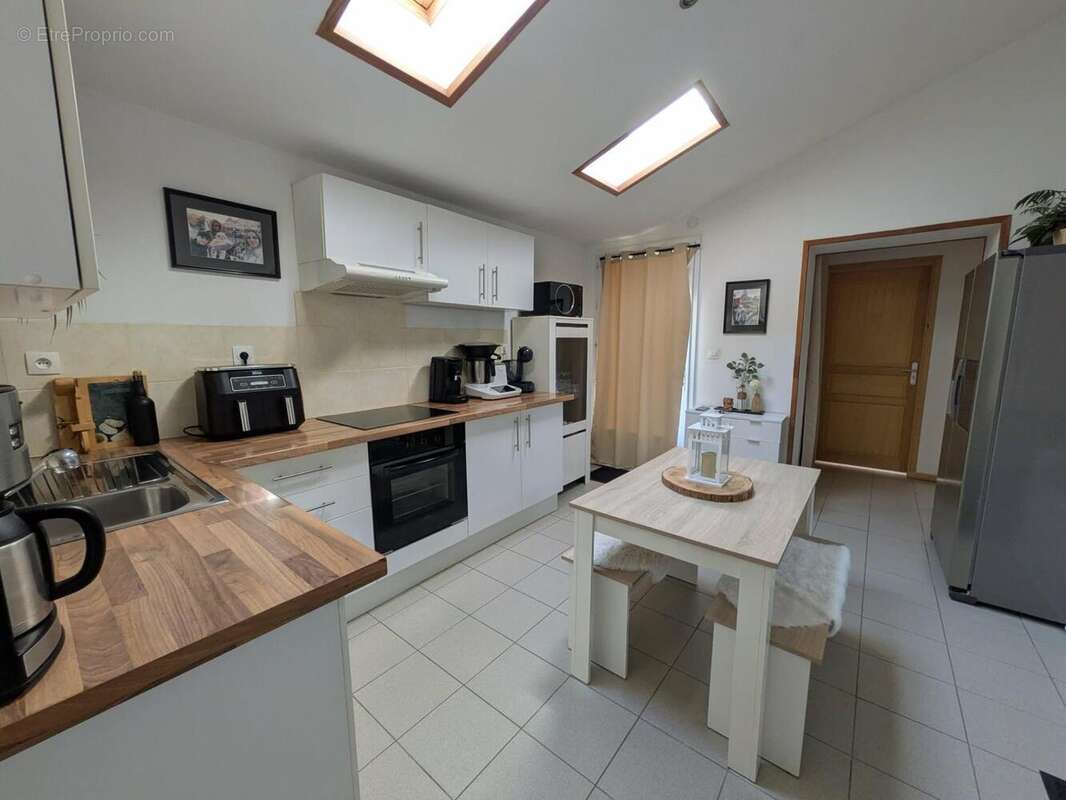 Photo 4 - Maison à LESTREM