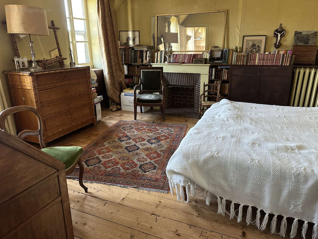Maison à COGNAC