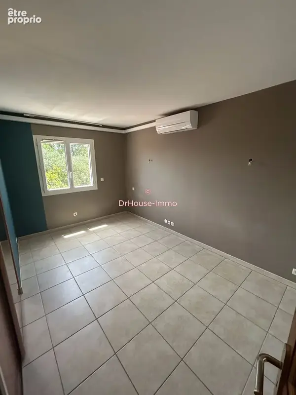 Maison 141 m² à Sainte-Marie  - photo 17