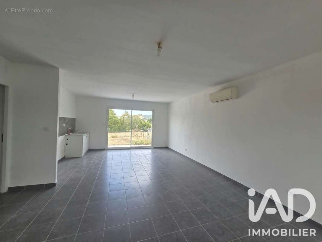 Maison 80 m² à Aigremont  - photo 3