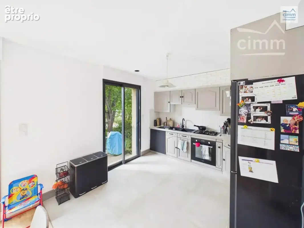 maison de 112 m2 plein centre de Pont Péan - photo 6