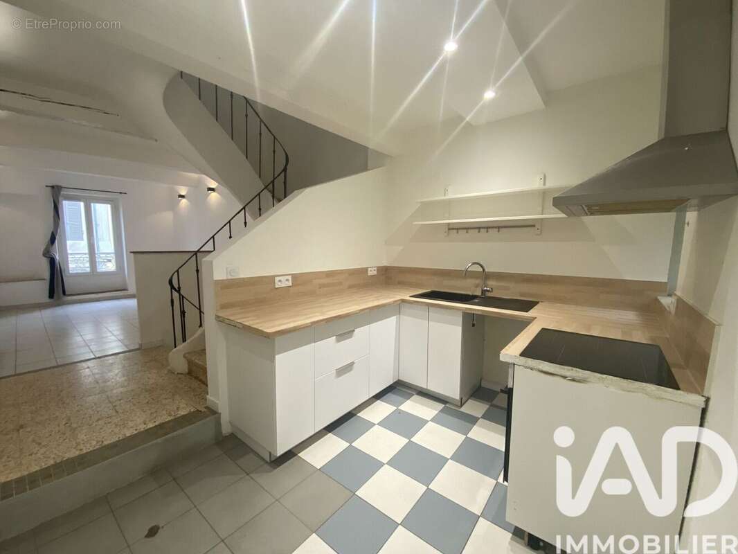 Photo 8 - Maison à EYGUIERES