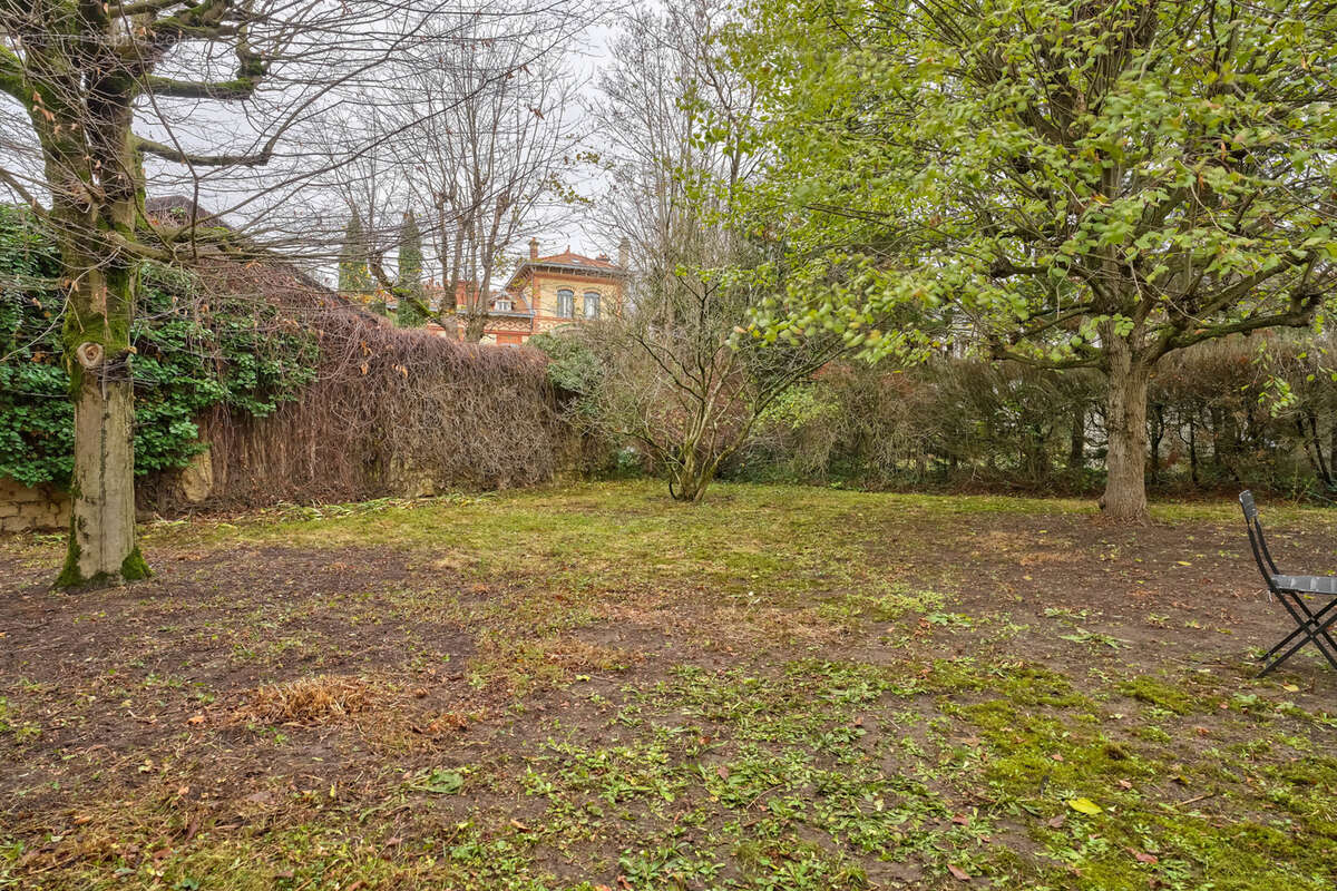 Appartement à LE VESINET