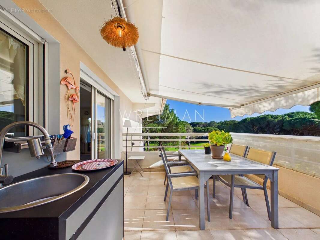 Appartement à SAINT-RAPHAEL