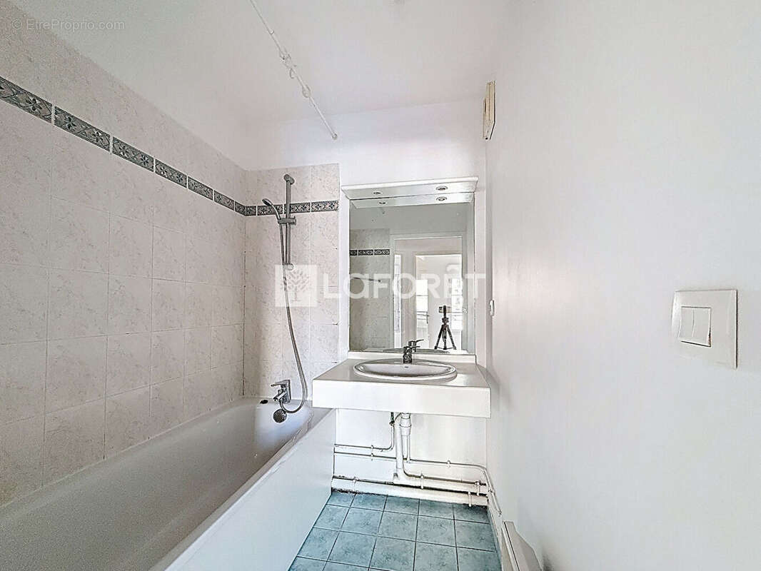 Appartement à LE PLESSIS-ROBINSON