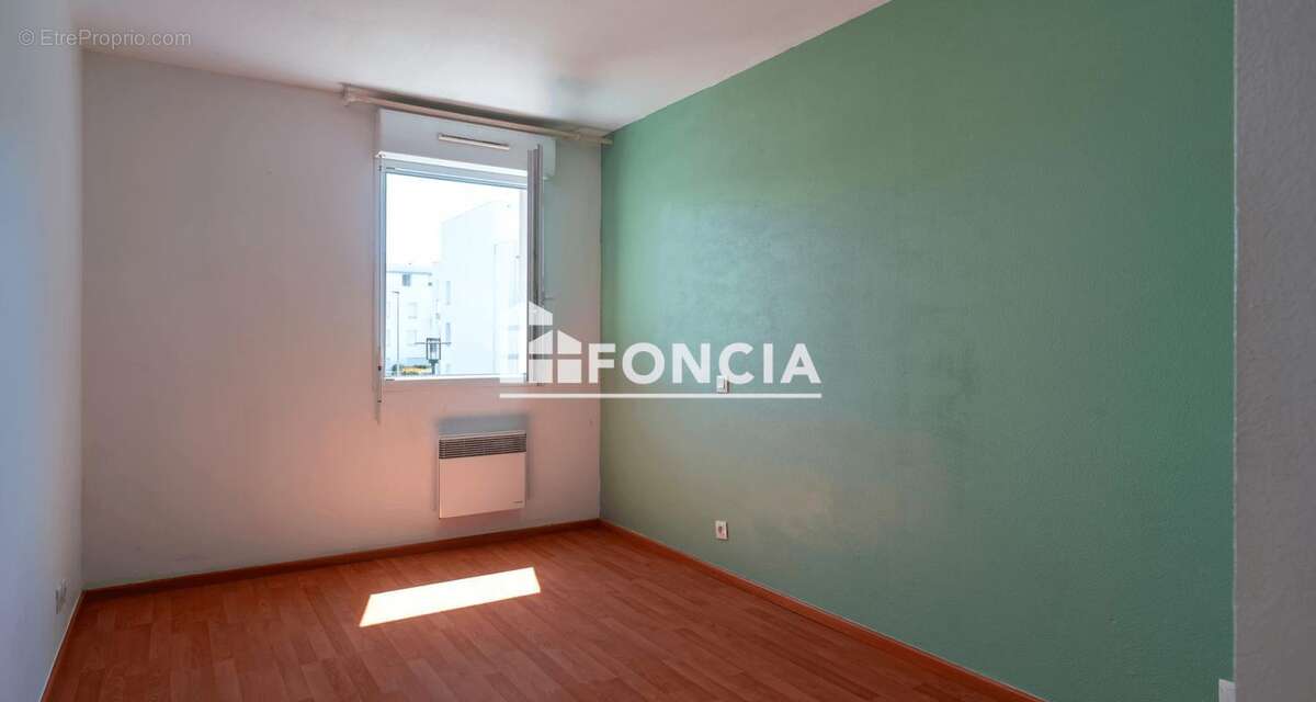 Appartement à SENE