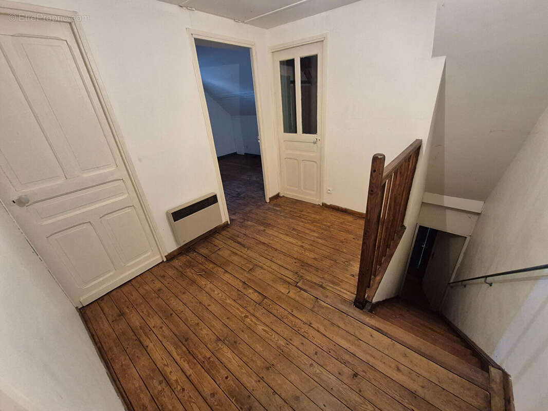 Maison à VILLERS-OUTREAUX