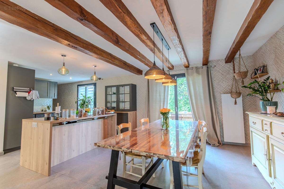 Maison à BRUEIL-EN-VEXIN