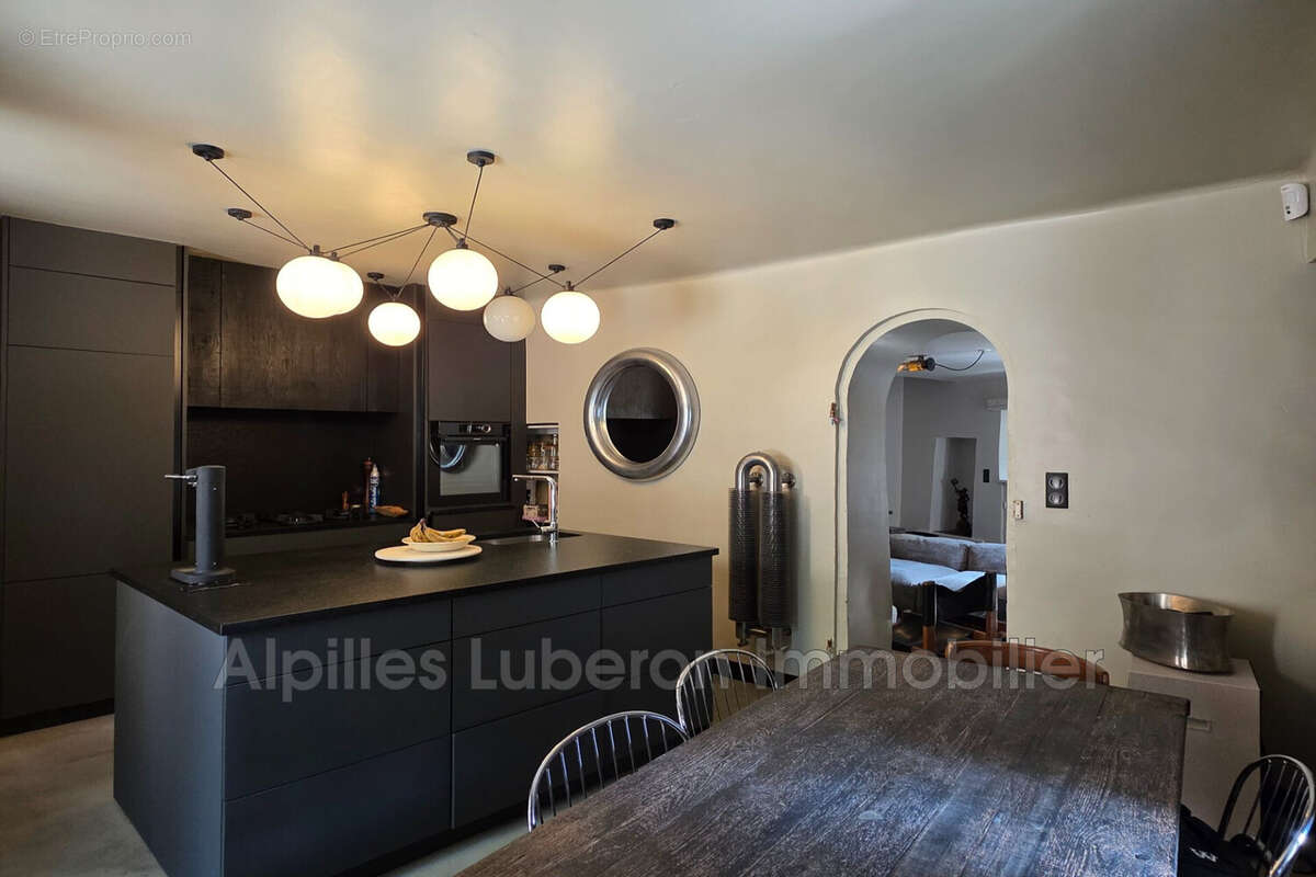 Maison à EYGALIERES