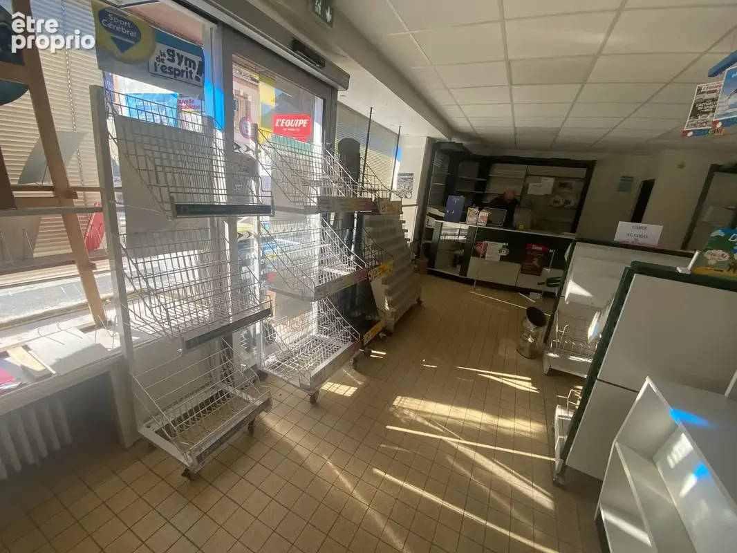-Local commercial situé au cœur de la Sologne - photo 10