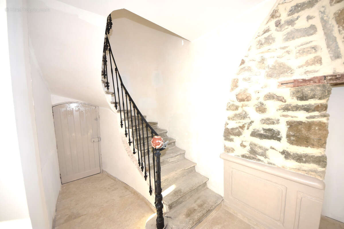 Maison à POUZOLS-MINERVOIS