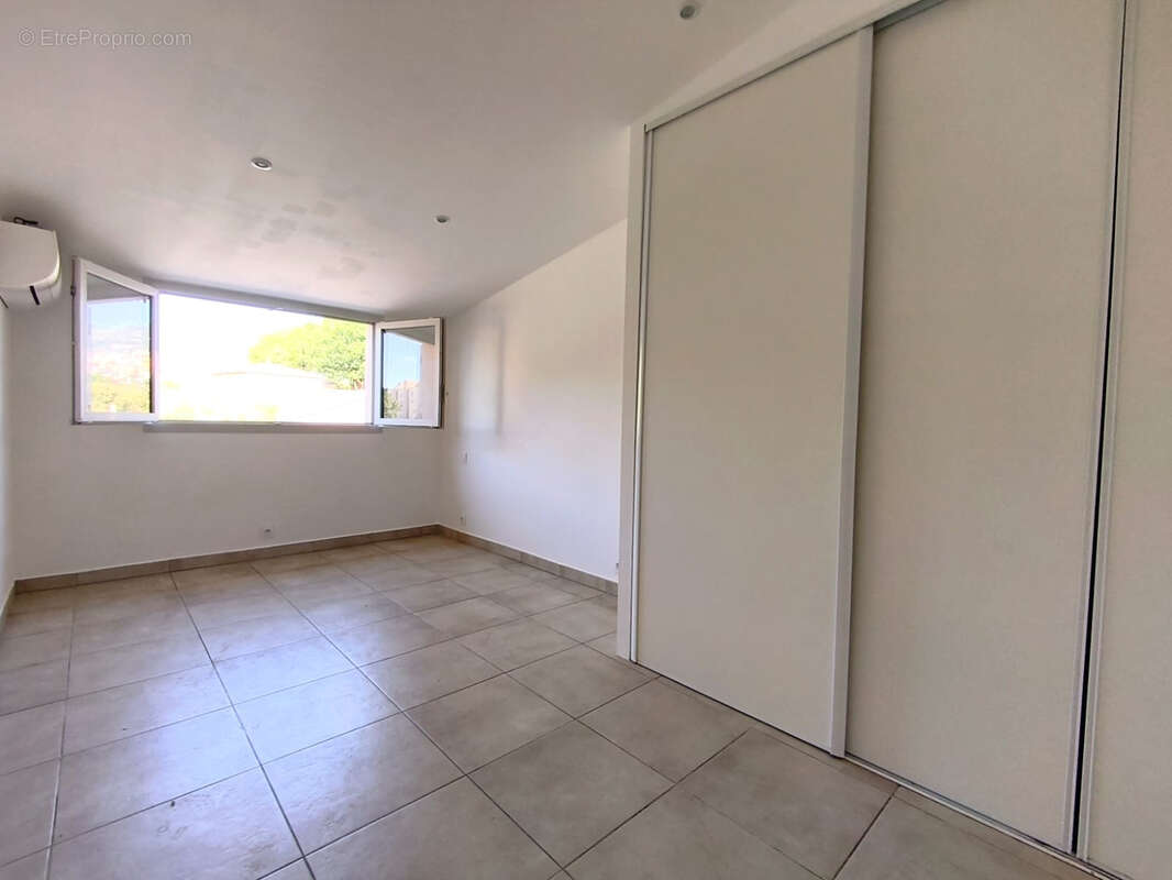Appartement à GRASSE