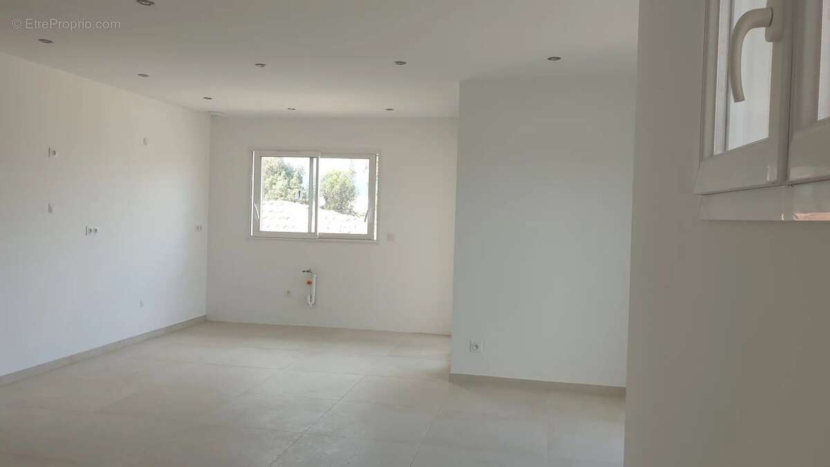 Appartement à PRUNELLI-DI-FIUMORBO