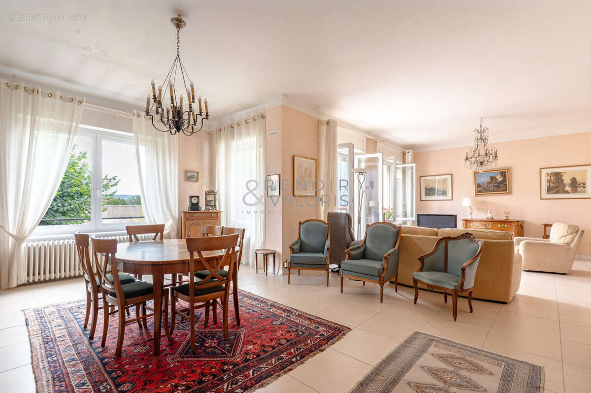 Maison 325 m² à Nancy  - photo 6
