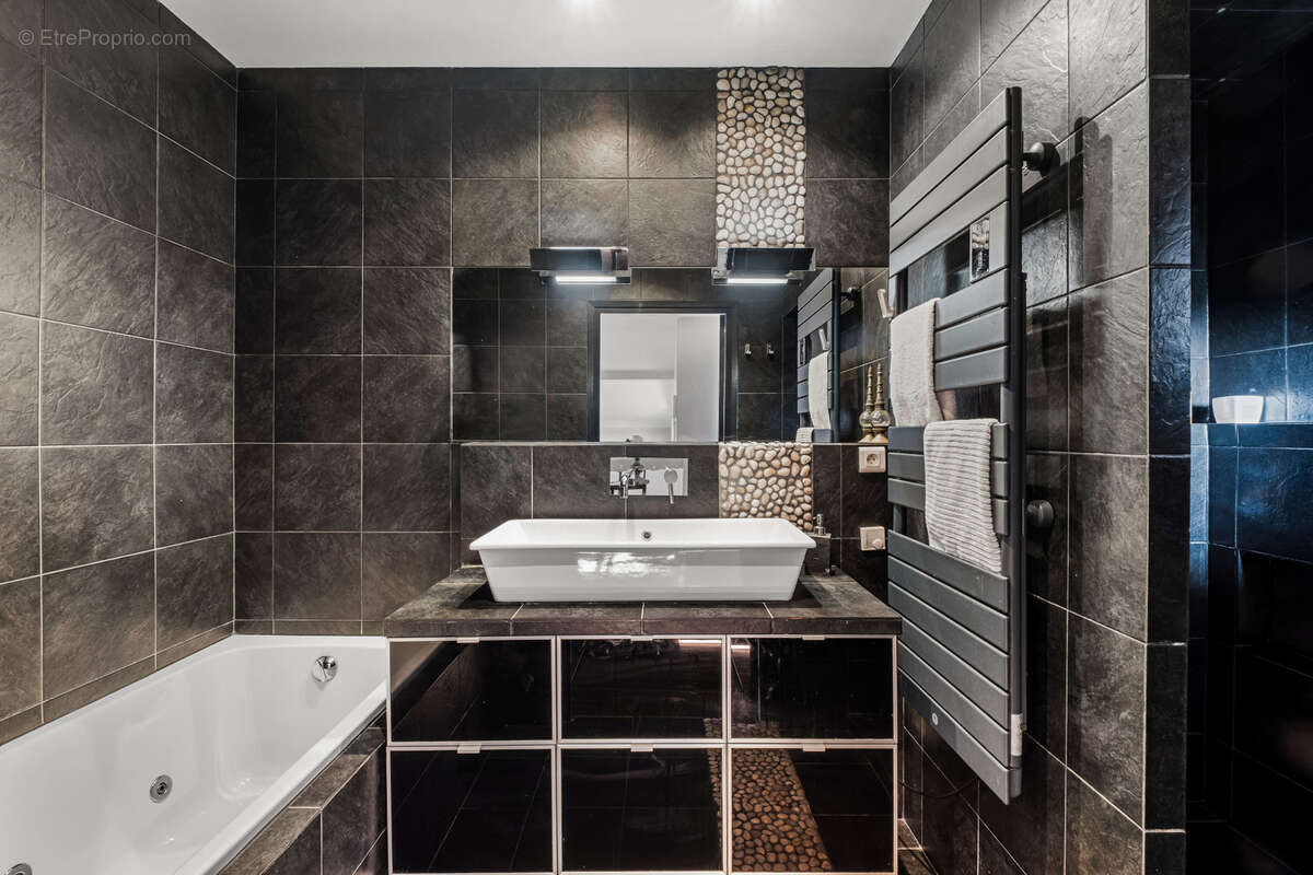 Appartement à LYON-4E